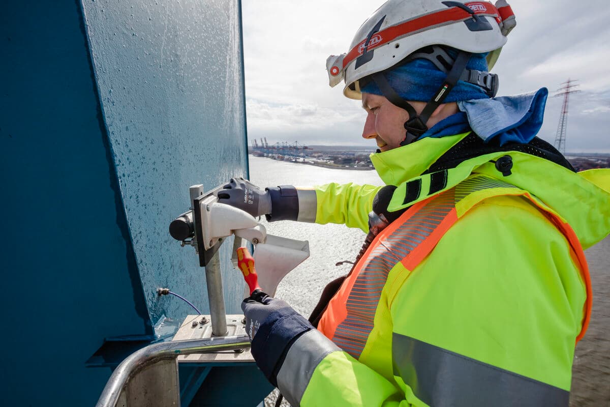 Bridge monitoring 3